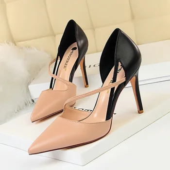 830-2/ modni slatka ženske cipele na visoku petu s dubokim urezima, s oštrim vrhom, s obojene blokove, s выдалбливающимися remenčićima, uske cipele