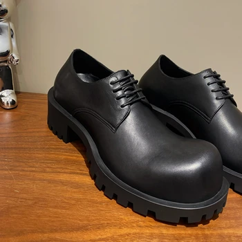 2023 Nova casual muške cipele od teleće kože s debelim potplatima od uvezivanje s velikim vrhom, modeliranje cipele za muškarce