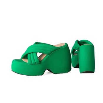 Papuče za nošenje na ulici, moda 2023, nove ljetne sandale na visoku petu, pojačava platformu, japanke Muffin Fairy Wind 8019-7