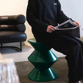 Skandinavski stolica za presvlačenje cipela, kućni umjetnost, mala klupa, moderan minimalistički dječji plastični niska stolica